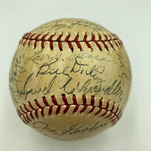 1946. New York Yankees tim potpisao je bejzbol američke lige Joe DiMaggio JSA - Autografirani bejzbol